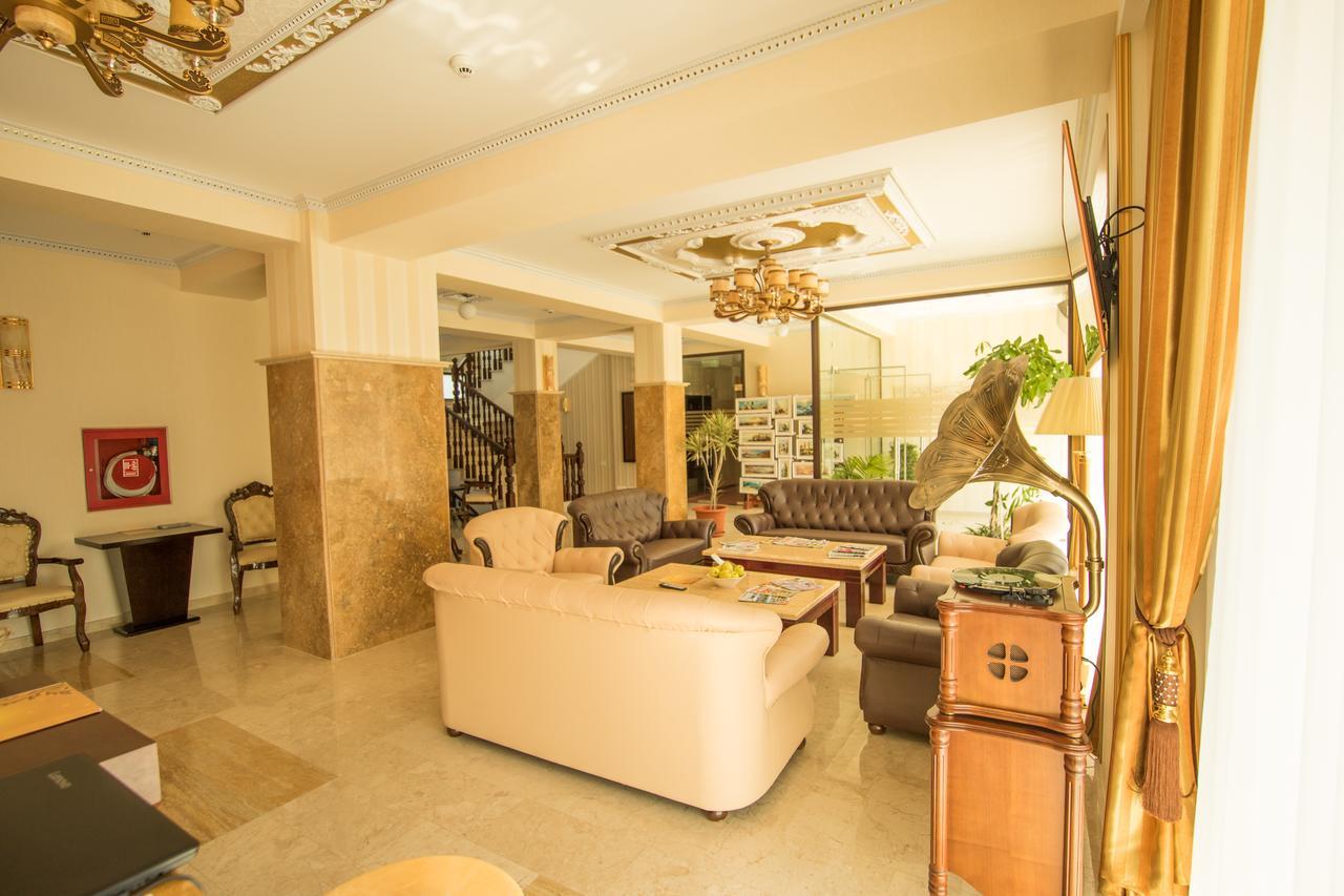 Msr Port Hotel มันกาเลีย ภายนอก รูปภาพ
