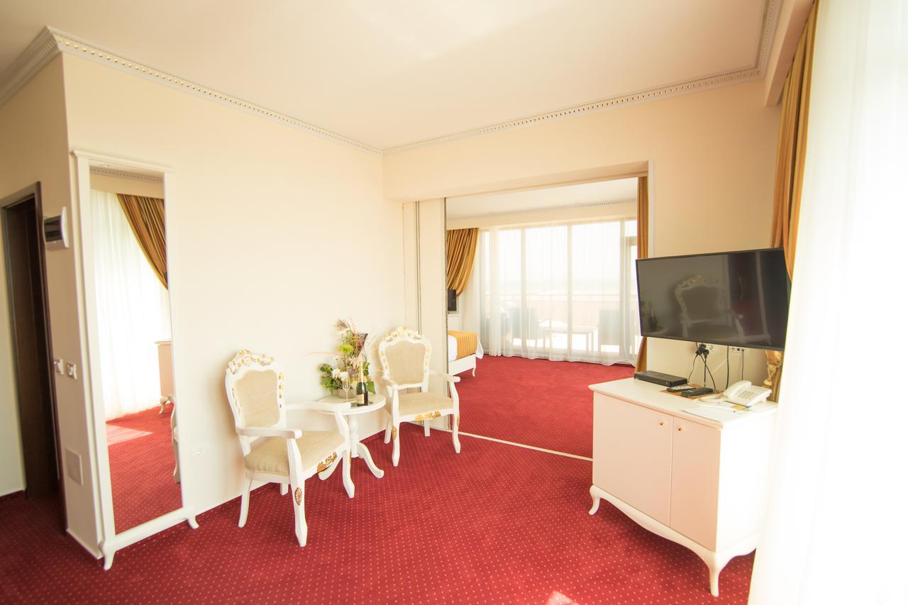 Msr Port Hotel มันกาเลีย ภายนอก รูปภาพ